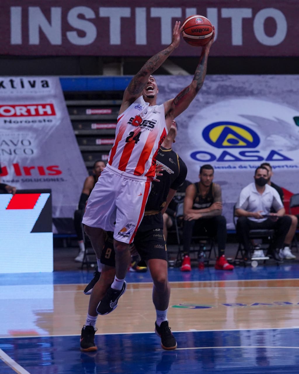 D8D77201 C883 4915 92FE 62C1FE98E874