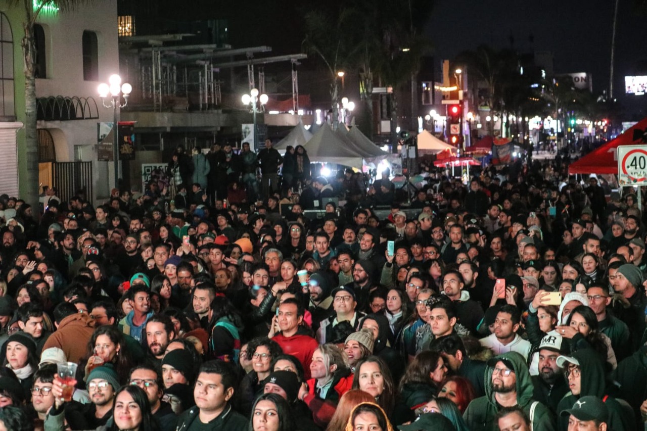 1774bf37 a769 41f6 9e91 5686e7ae0709