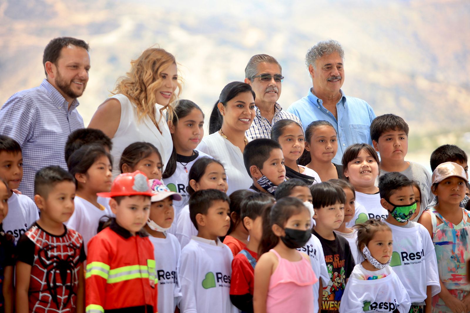 2f51dddf 57f0 4f93 964d f6c48e667578