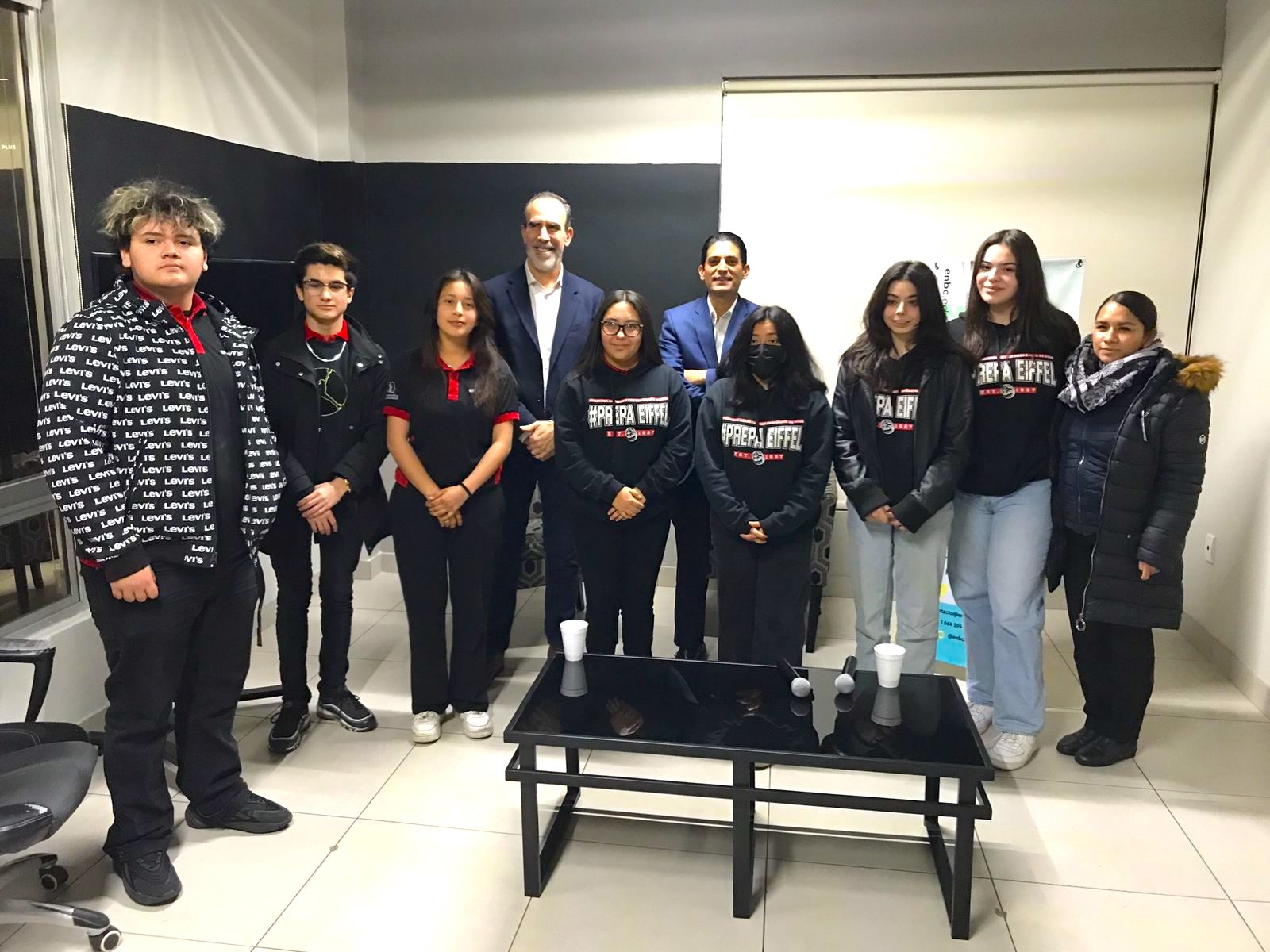 ba5c0c75 cb1b 44a0 8a35 370bf2c85b21